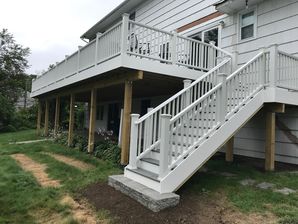 Before and After Deck Installation Using TREX COMPOSITE MATERIALS in Bethel, CT (2)